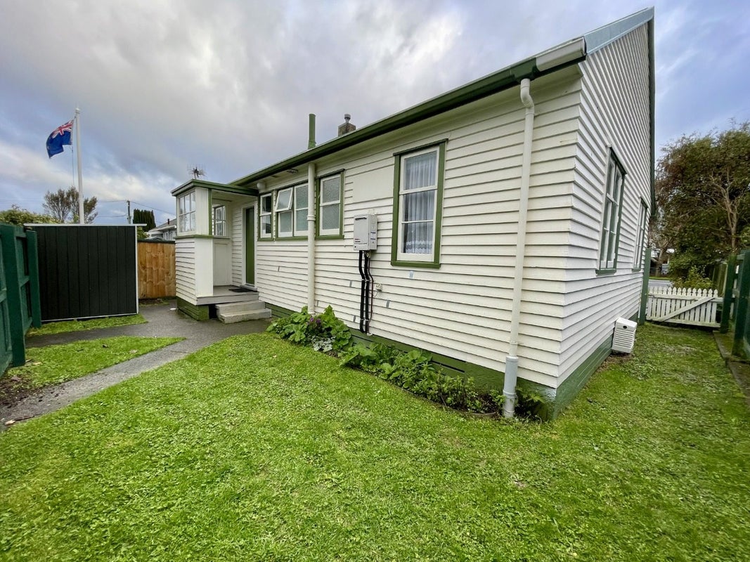 32 Naenae Road, Naenae, Lower Hutt - Carousel 12