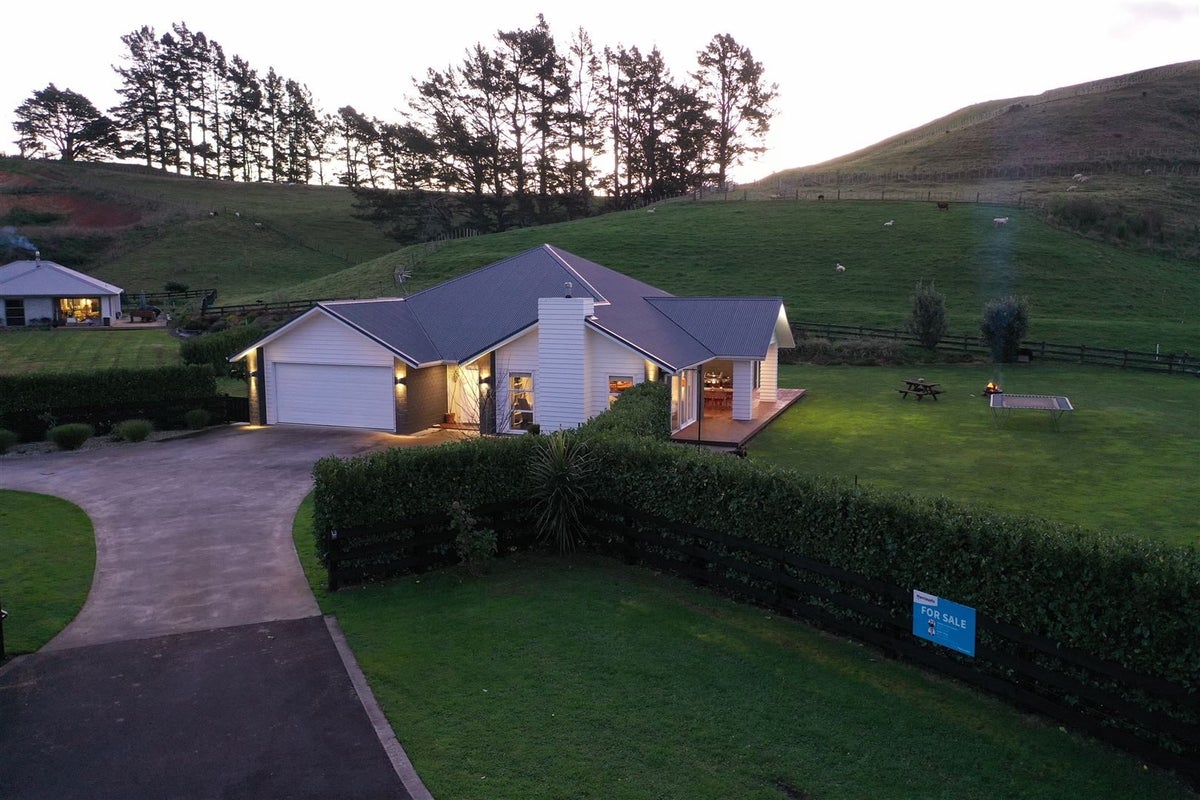 45 Miriama Way, Whatawhata - Carousel 1