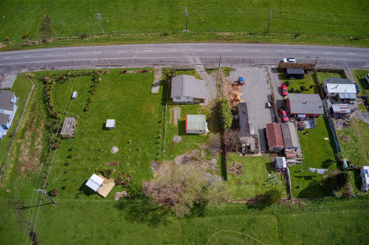 16 Wanganui Flat Road, Harihari - Carousel 23