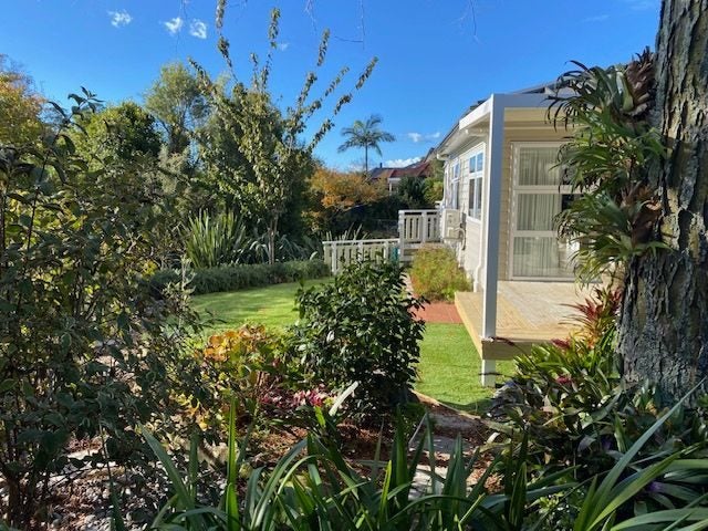 14 Sale Street, Cockle Bay, Auckland - Carousel 2