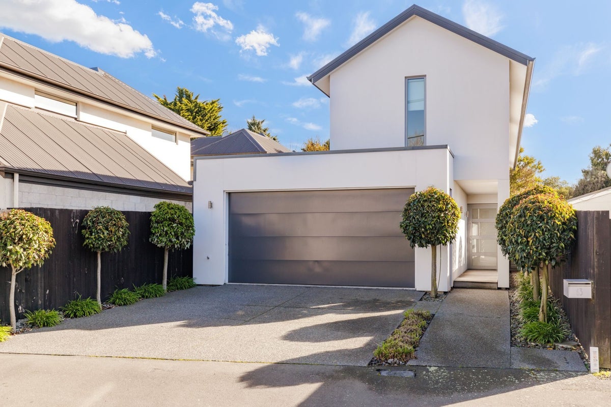 63 London Street, Richmond, Christchurch - Carousel 1