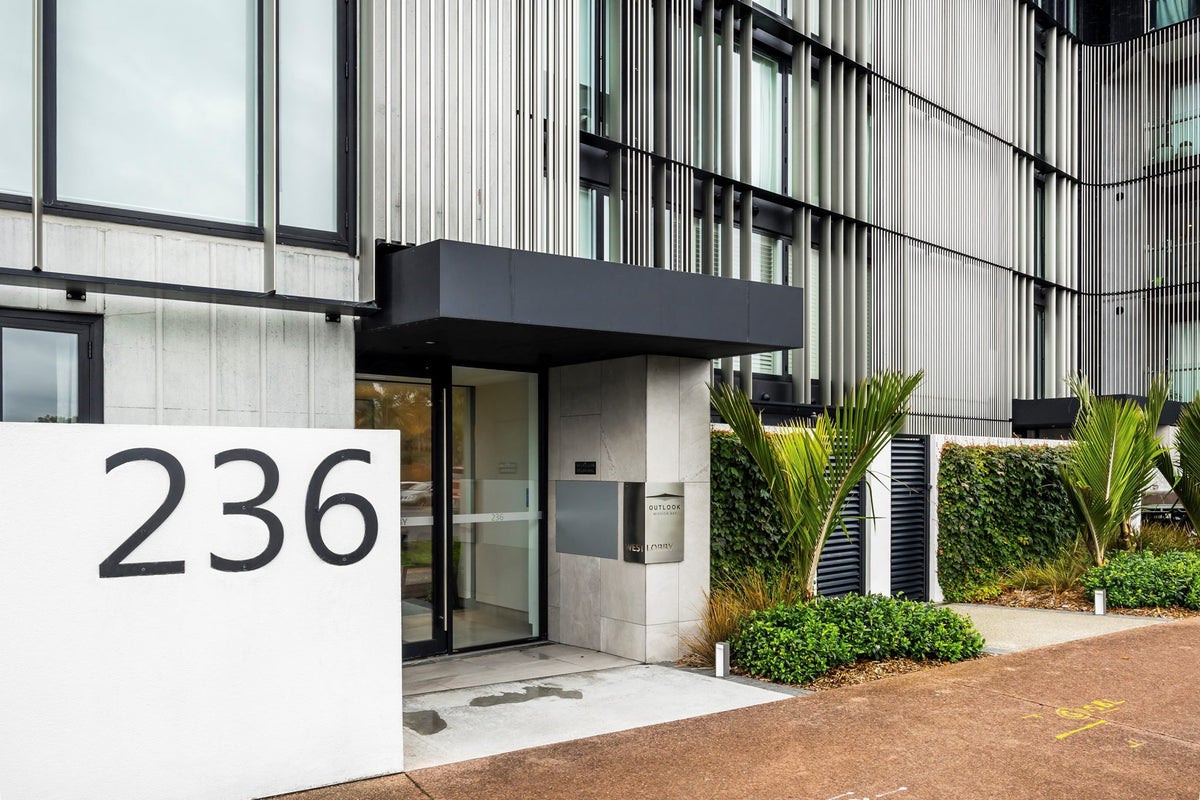 5/236 Kepa Road, Mission Bay, Auckland - Carousel 2