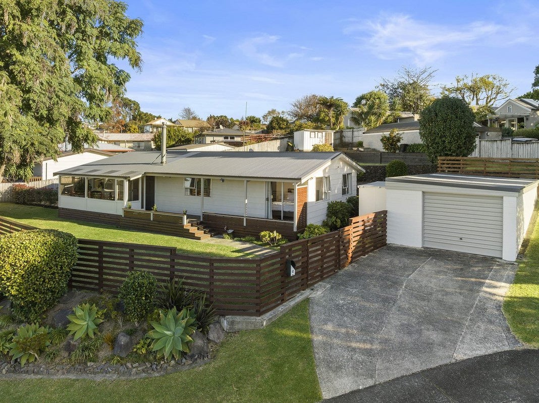 43 Egmont Street, Ohauiti, Tauranga - Carousel 1