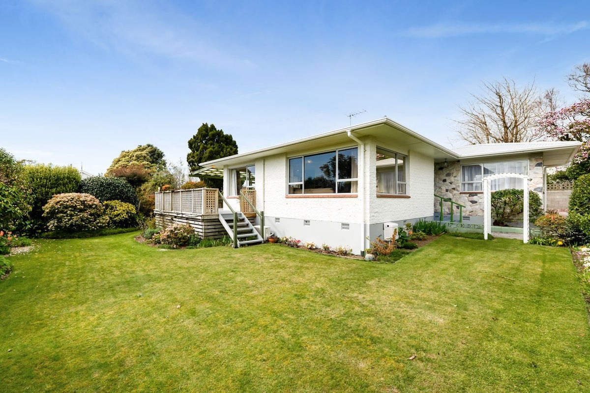 53A Doralto Road, Frankleigh Park, New Plymouth - Carousel 1