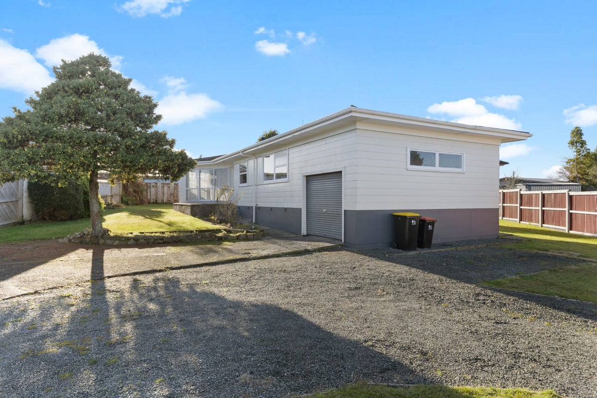 29 Weka Place, Tokoroa, Tokoroa - Carousel 2