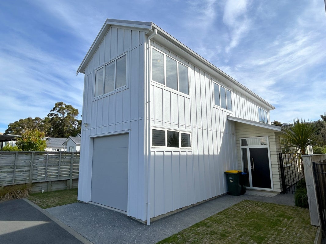 30 Glide Lane, Whitby, Porirua - Carousel 1