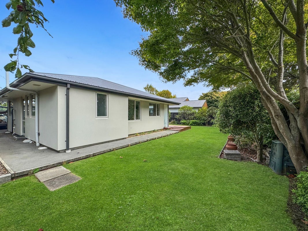 10 Searells Road, Strowan, Christchurch - Carousel 19