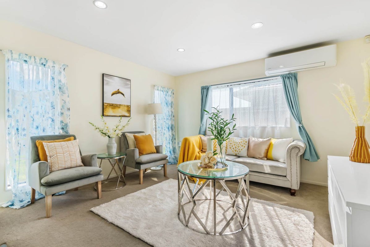 7 Yatterina Avenue, Takanini, Auckland - Carousel 2