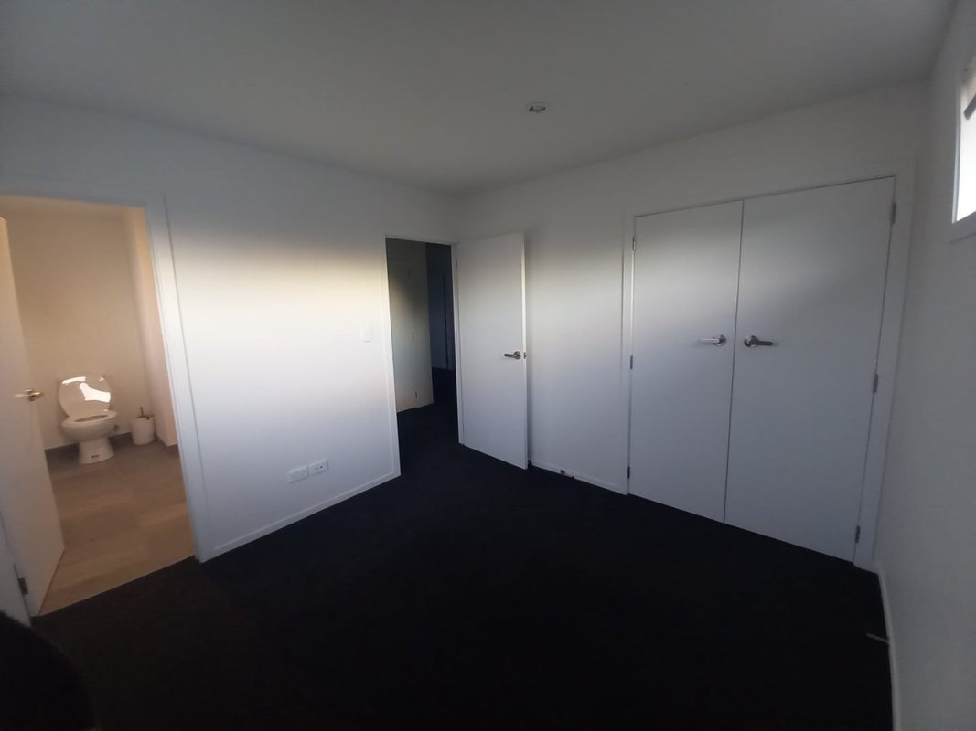 4/8 Lyon Street, Frankton, Hamilton - Carousel 5