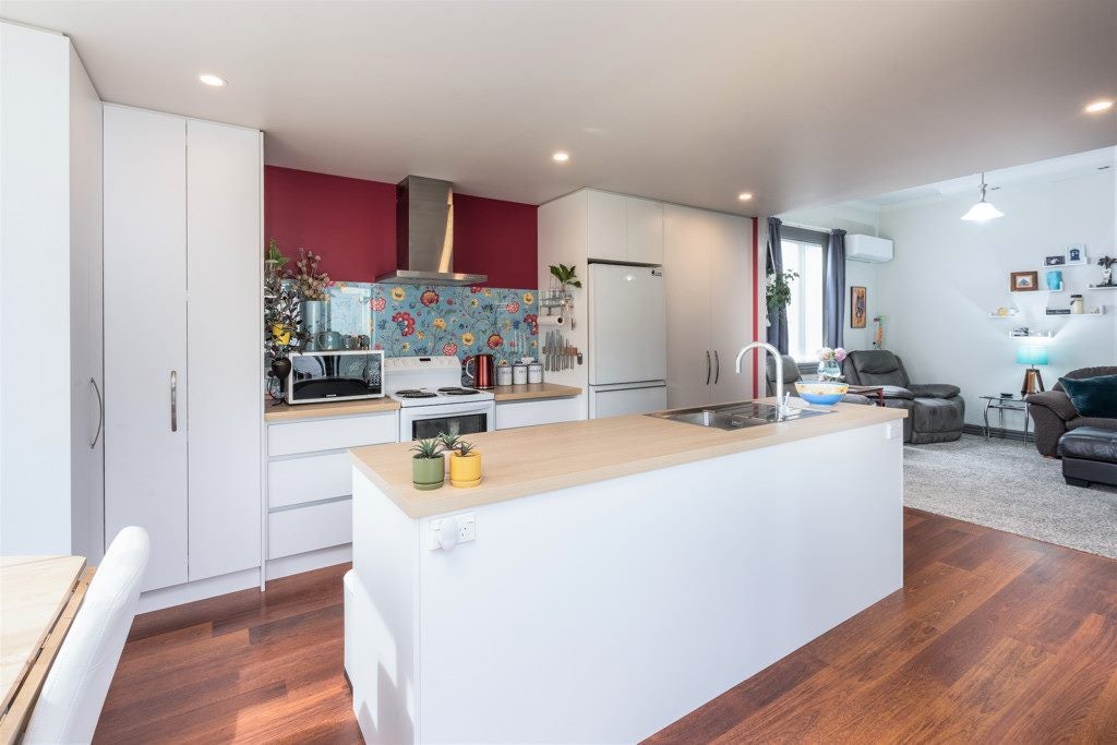 14 Northumberland Street, North East Valley, Dunedin - Carousel 2