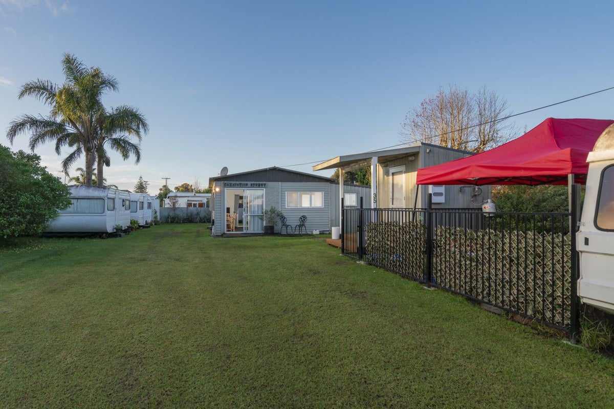 35 South Highway East, Whitianga, Whitianga - Carousel 1