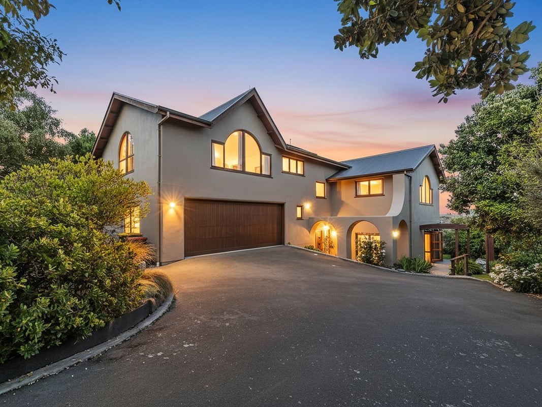 262 Major Hornbrook Road, Mount Pleasant, Christchurch - Carousel 1