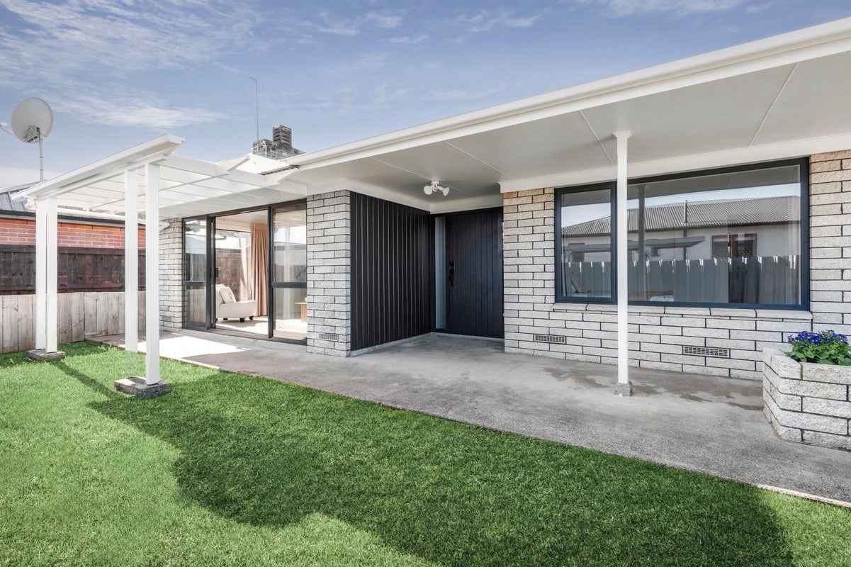 31 Campbell Street, Leamington, Cambridge - Carousel 2