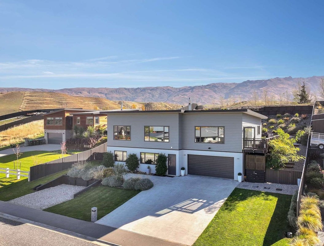 71 Stratford DR, Luggate-Cromwell, Cromwell - Carousel 1