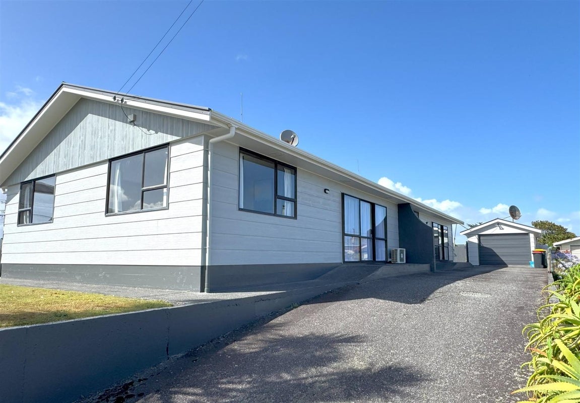 6A Swift Street, Blaketown, Greymouth - Carousel 24