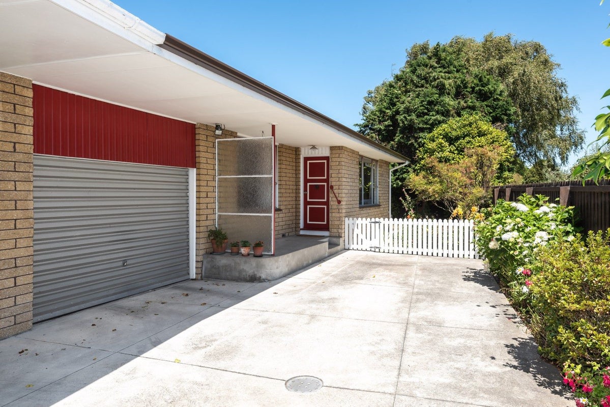 43A Strathfield Avenue, Dallington, Christchurch - Carousel 1