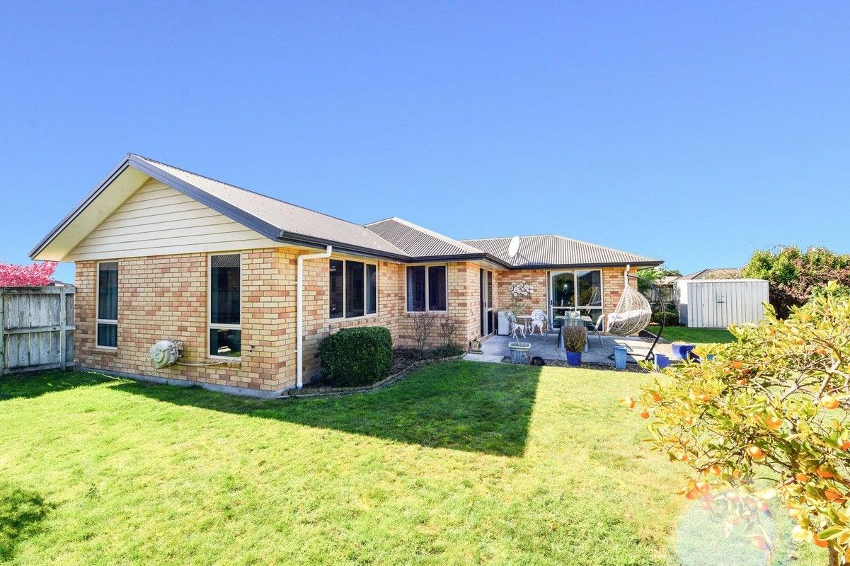 57 Aquila Crescent, Rototuna North, Hamilton - Carousel 2