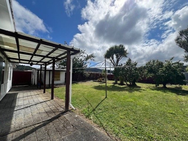 44 Totara Street, Wainuiomata, Lower Hutt - Carousel 1