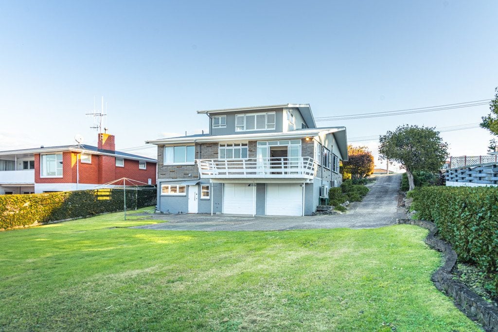 123 Bellevue Road, Brookfield, Tauranga - Carousel 1