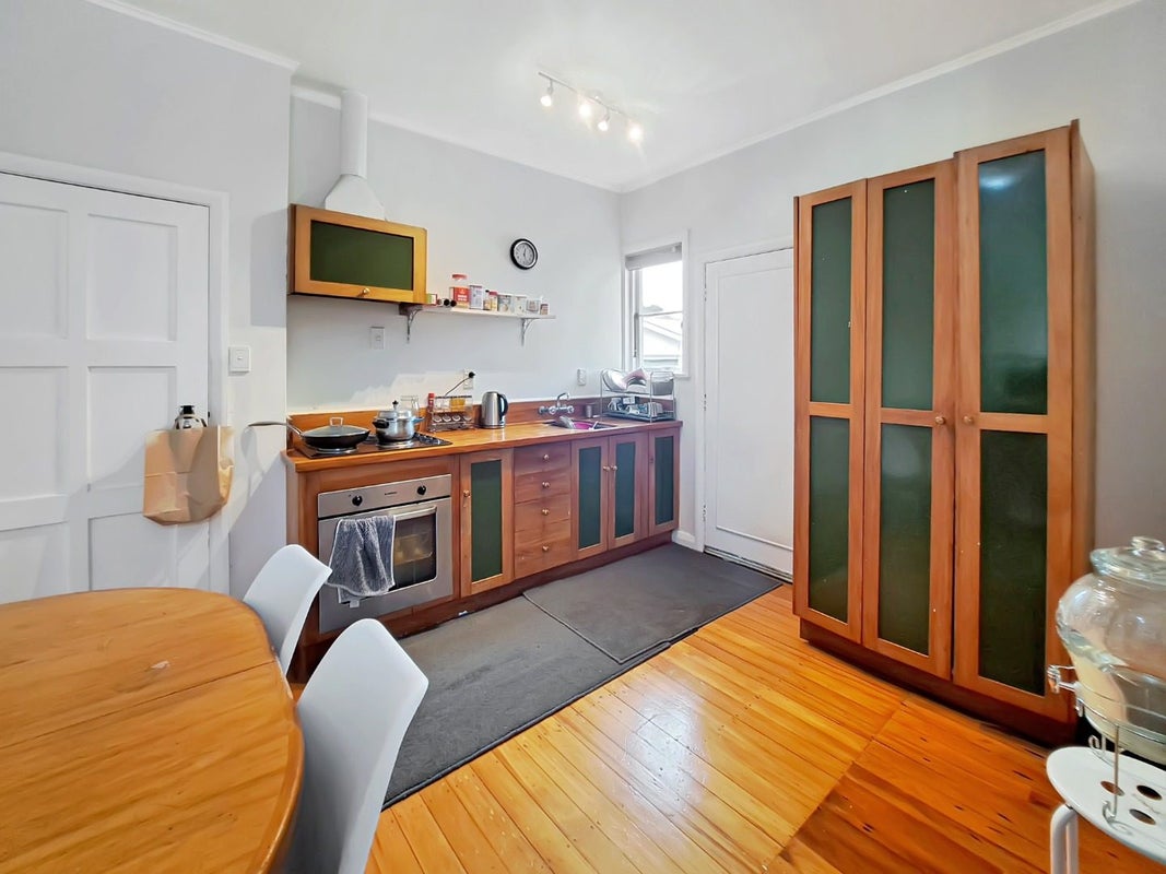 22 Malone Road, Waterloo, Lower Hutt - Carousel 2