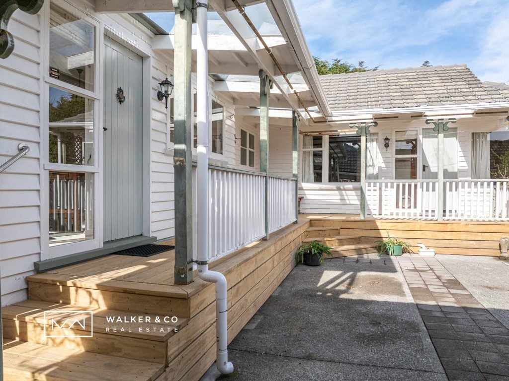 8 York Avenue, Heretaunga, Upper Hutt - Carousel 2