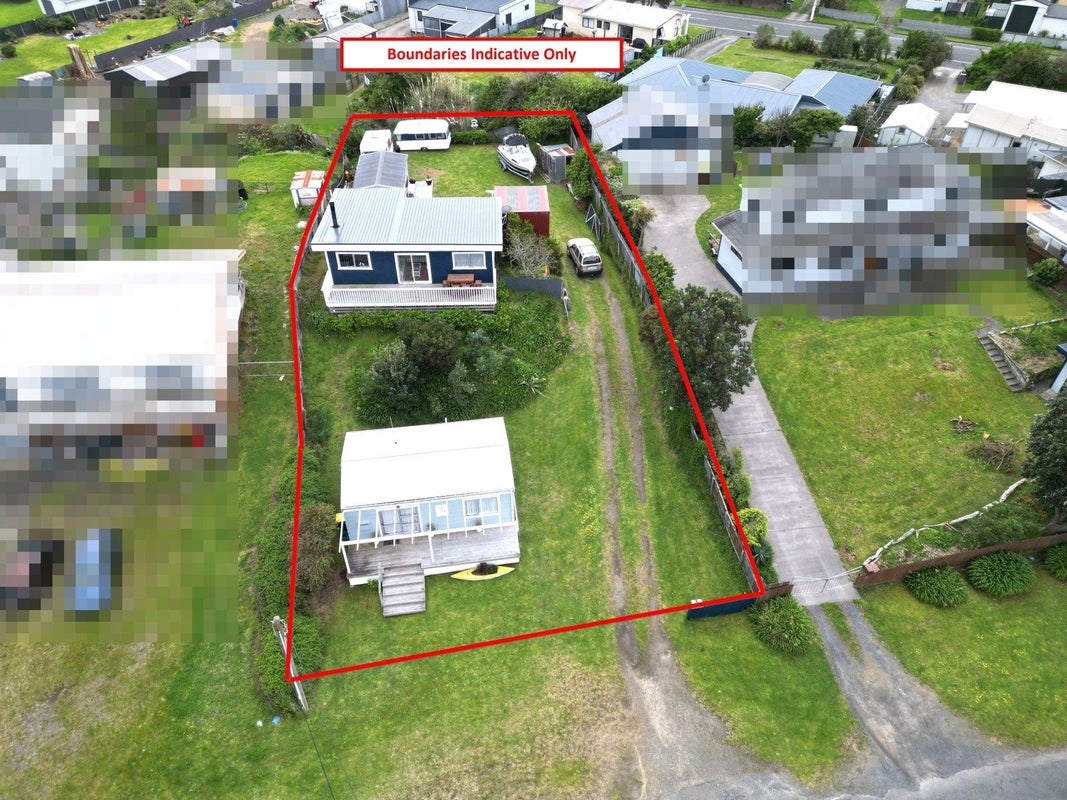 7 Chaffey Street, Foxton Beach, Foxton - Carousel 50