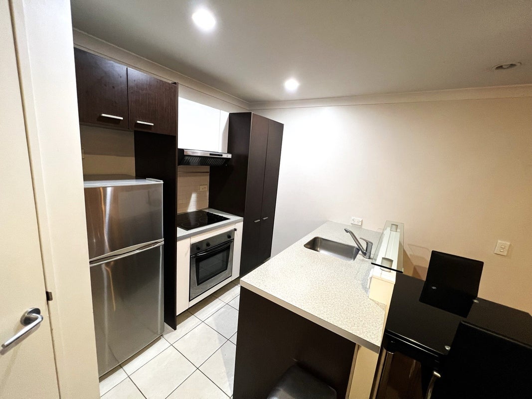 1N/160 Symonds Street, Grafton, Auckland - Carousel 1