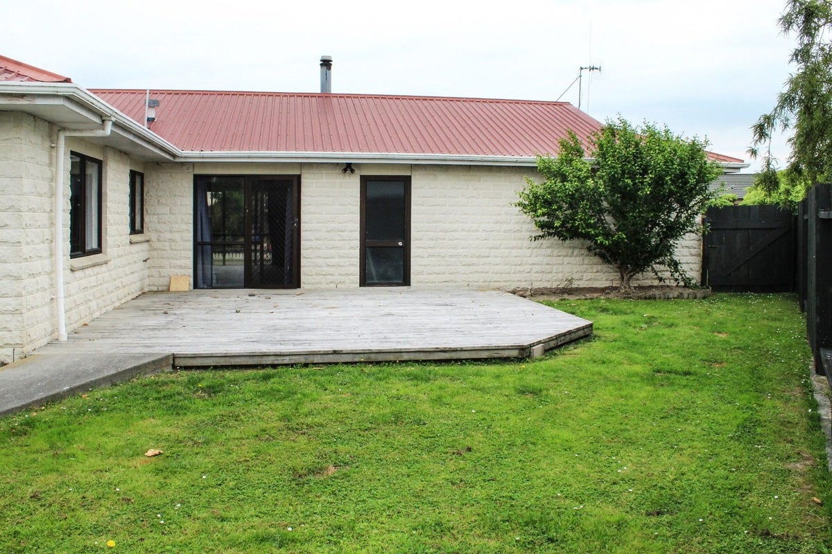 18 Mercury Street, Milson, Palmerston North - Carousel 11
