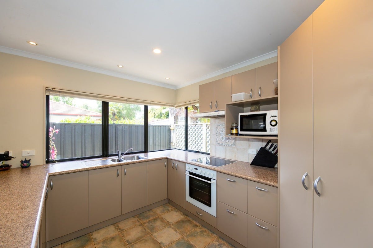 13 Moeller Street, Taradale, Napier - Carousel 2