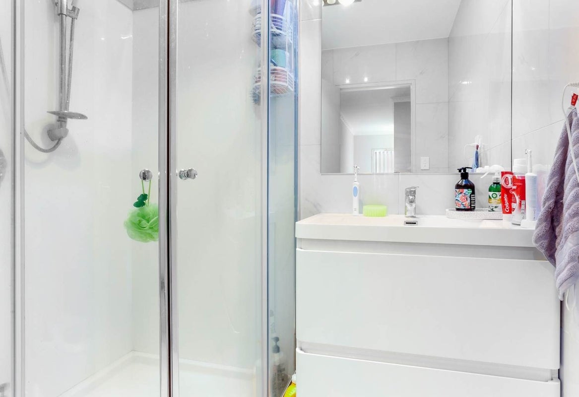 3/2 Princes Avenue, Three Kings, Auckland - Carousel 10