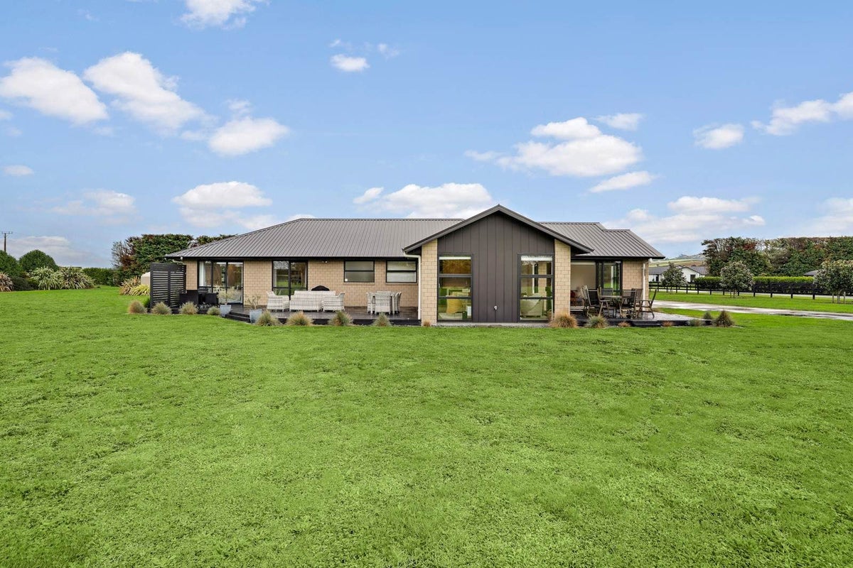 382A Tuakau Road, Buckland, Pukekohe - Carousel 1