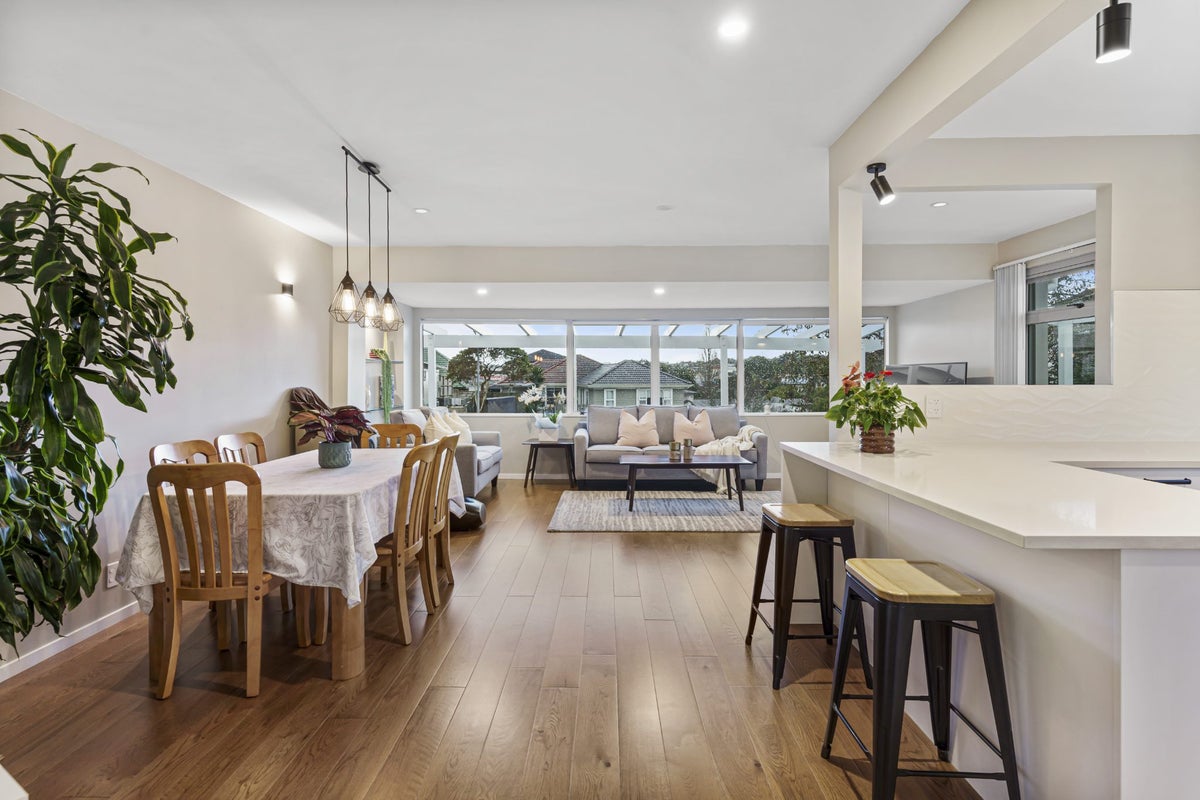 47 Andrew Road, Howick, Auckland - Carousel 2
