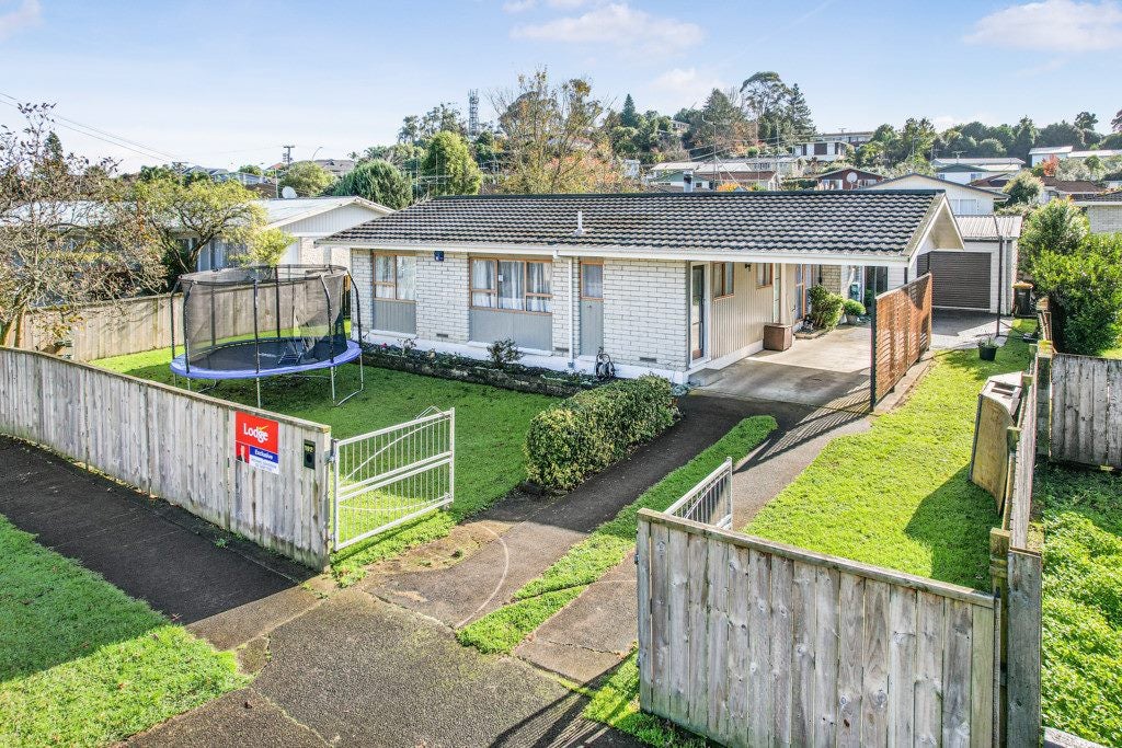192 Whatawhata Road, Dinsdale, Hamilton - Carousel 1