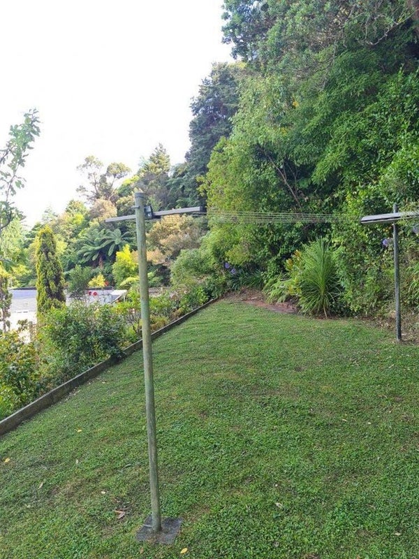 69 Norton Park Avenue, Fairfield, Lower Hutt - Carousel 13