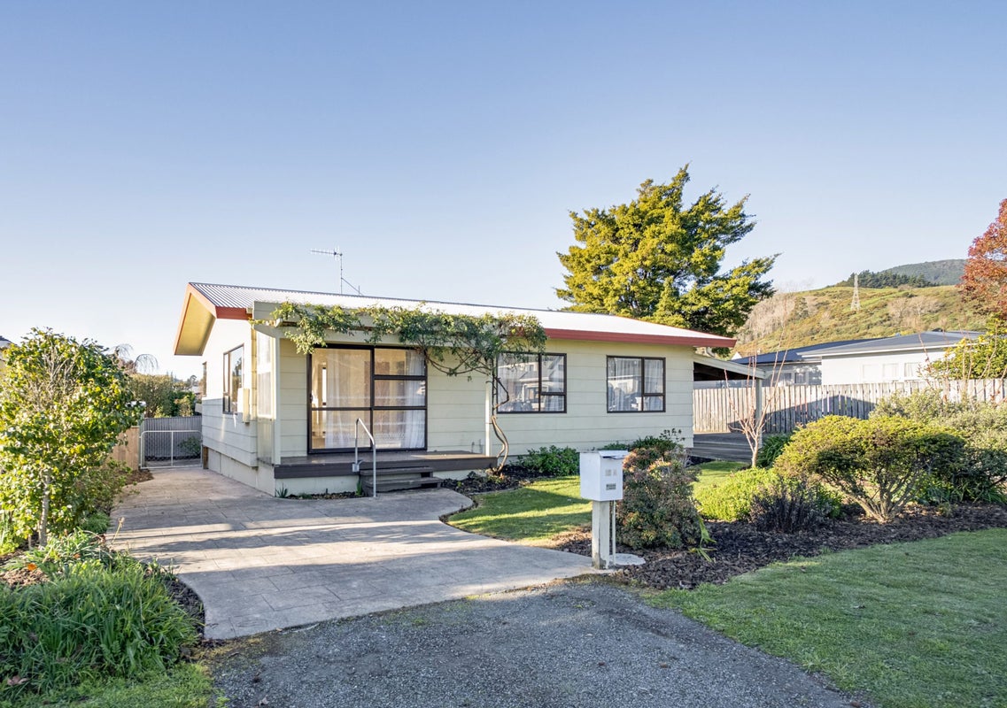 1/25 Manson Avenue, Stoke, Nelson - Carousel 1