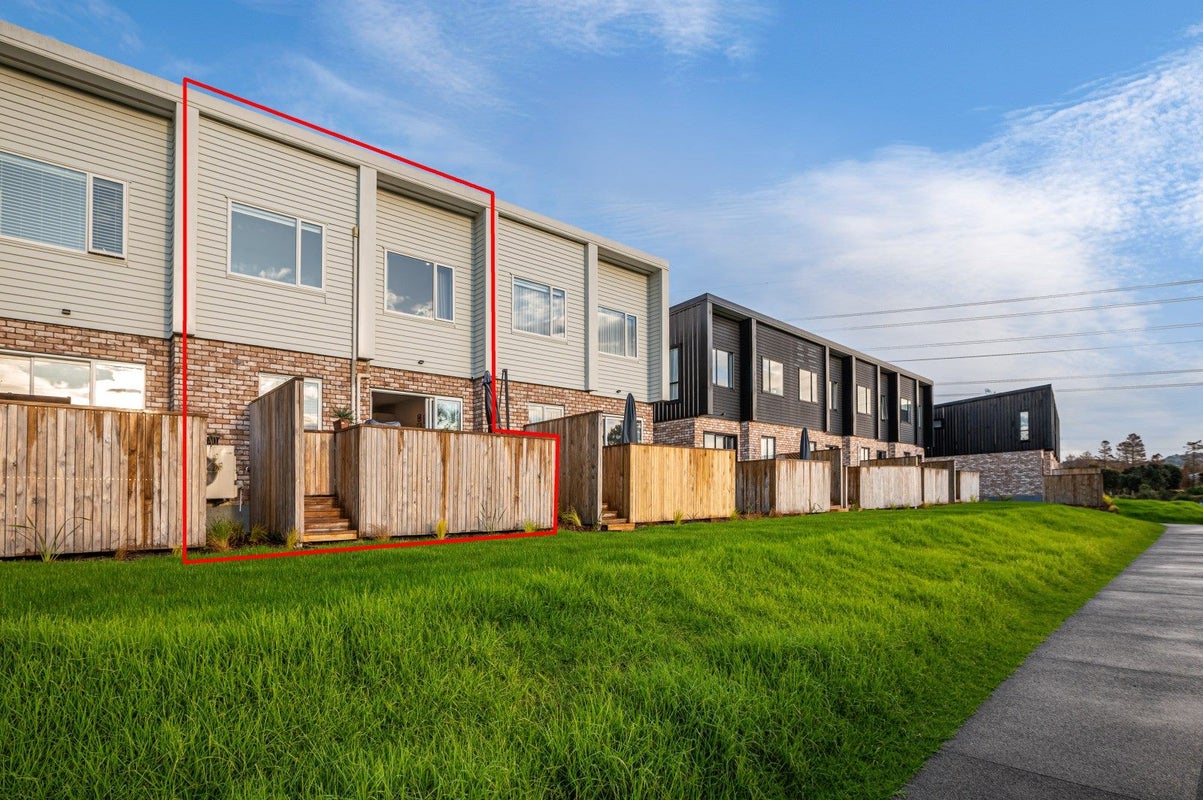 27 Tamora Lane, Avondale, Auckland - Carousel 1
