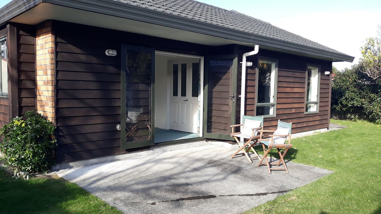 20 Guthrie Street, Waterloo, Lower Hutt - Carousel 2