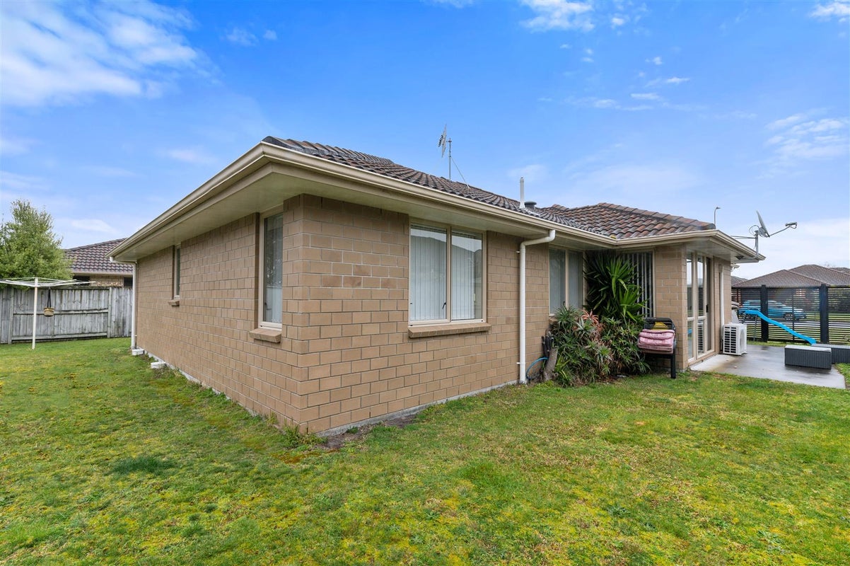 28 Kinder Place, Ngongotaha, Rotorua - Carousel 2