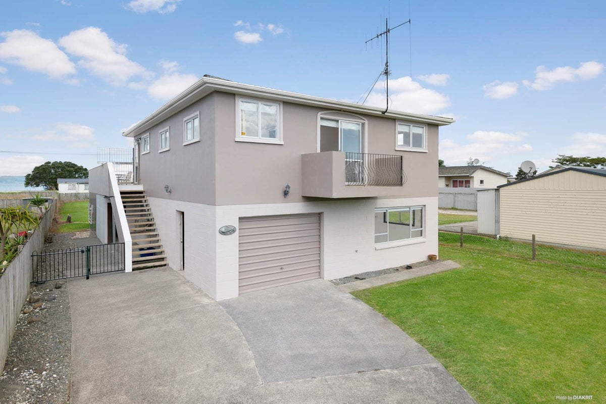 30 Kowhai Avenue, Pokeno - Carousel 2