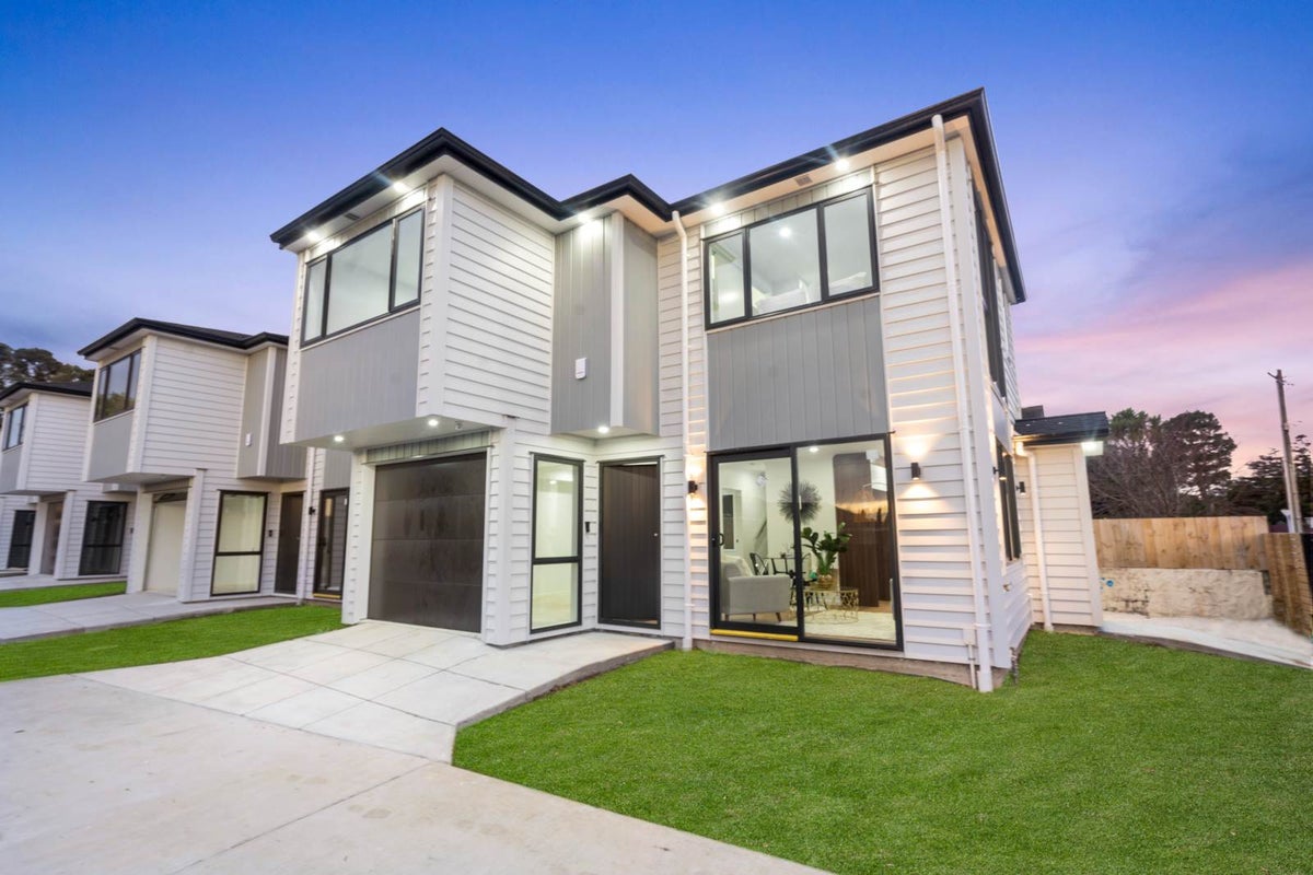 14A Esperanto Road, Papatoetoe, Auckland - Carousel 1