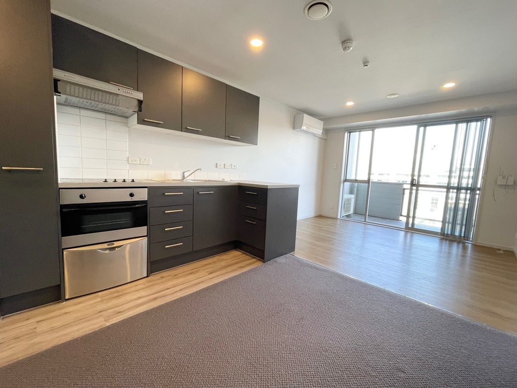 304/22 Fisher-Point Drive, Auckland Central, Auckland - Carousel 1