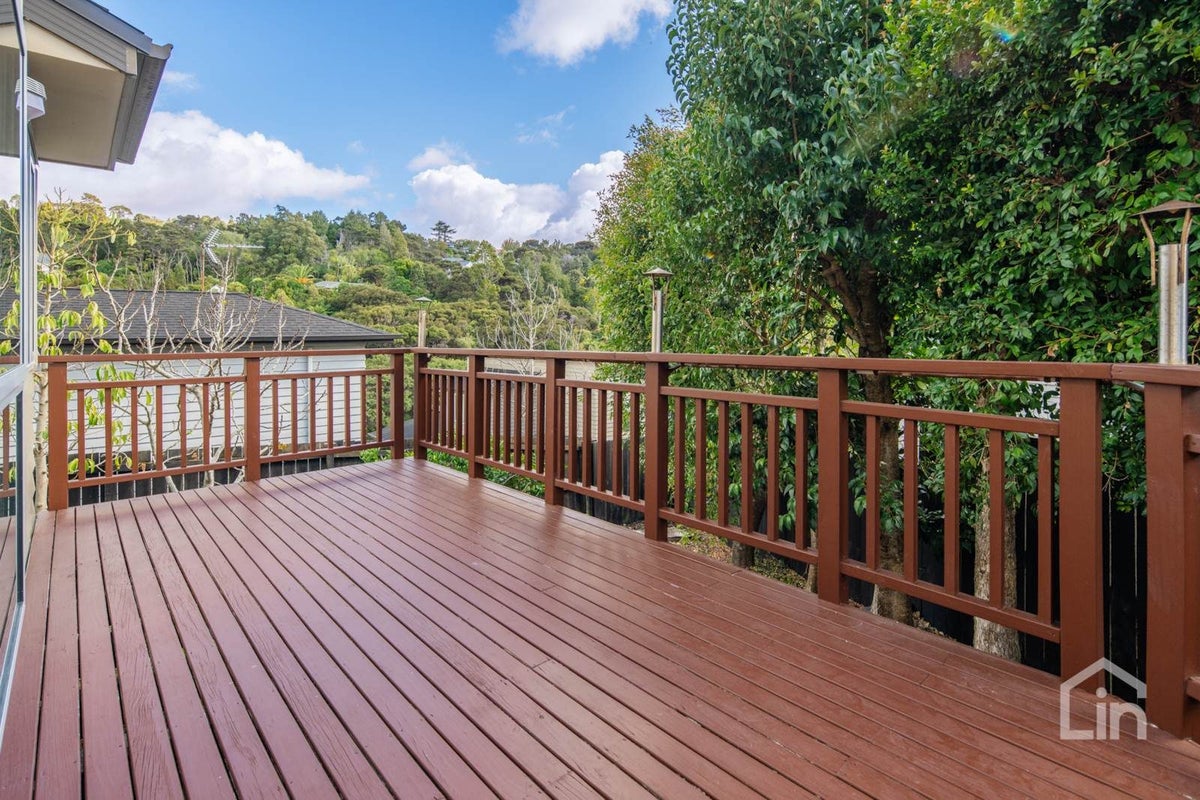 112 Tamahere Drive, Glenfield, Auckland - Carousel 2