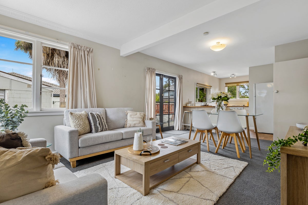 15 Ravenna Street, Avonhead, Christchurch - Carousel 2