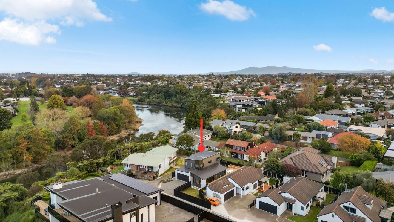 86 Braid Road, Saint Andrews, Hamilton - Carousel 2