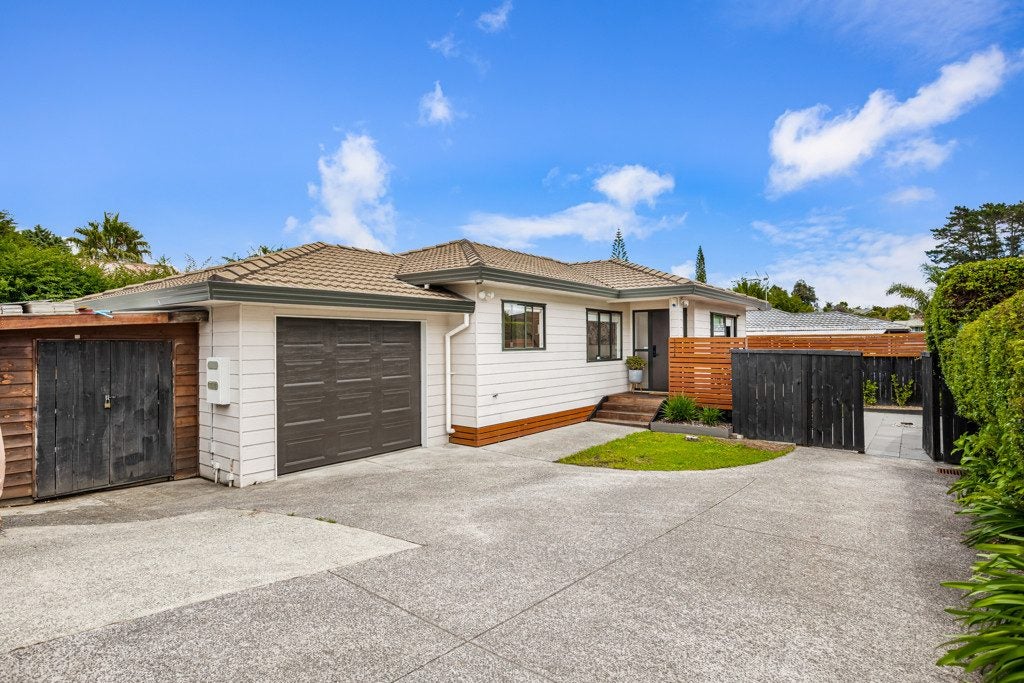 155A Metcalfe Road, Ranui, Auckland - Carousel 1