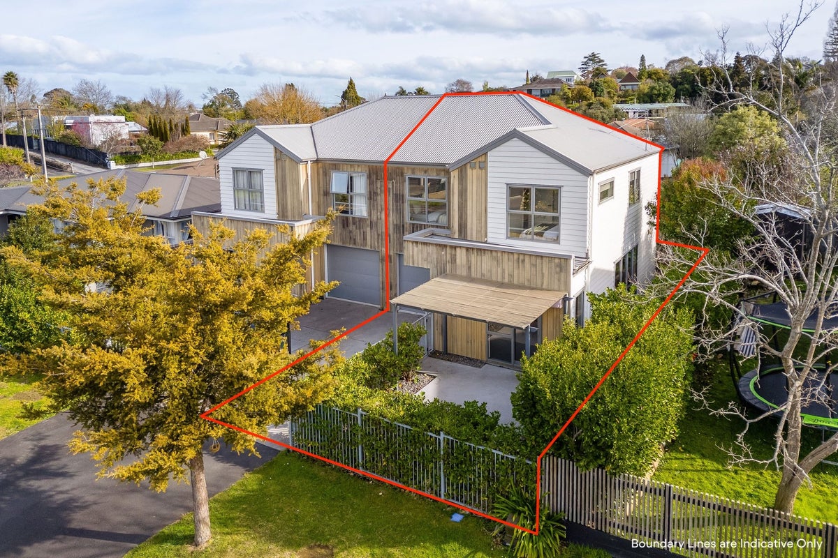 1A Rose Street, Maeroa, Hamilton - Carousel 1
