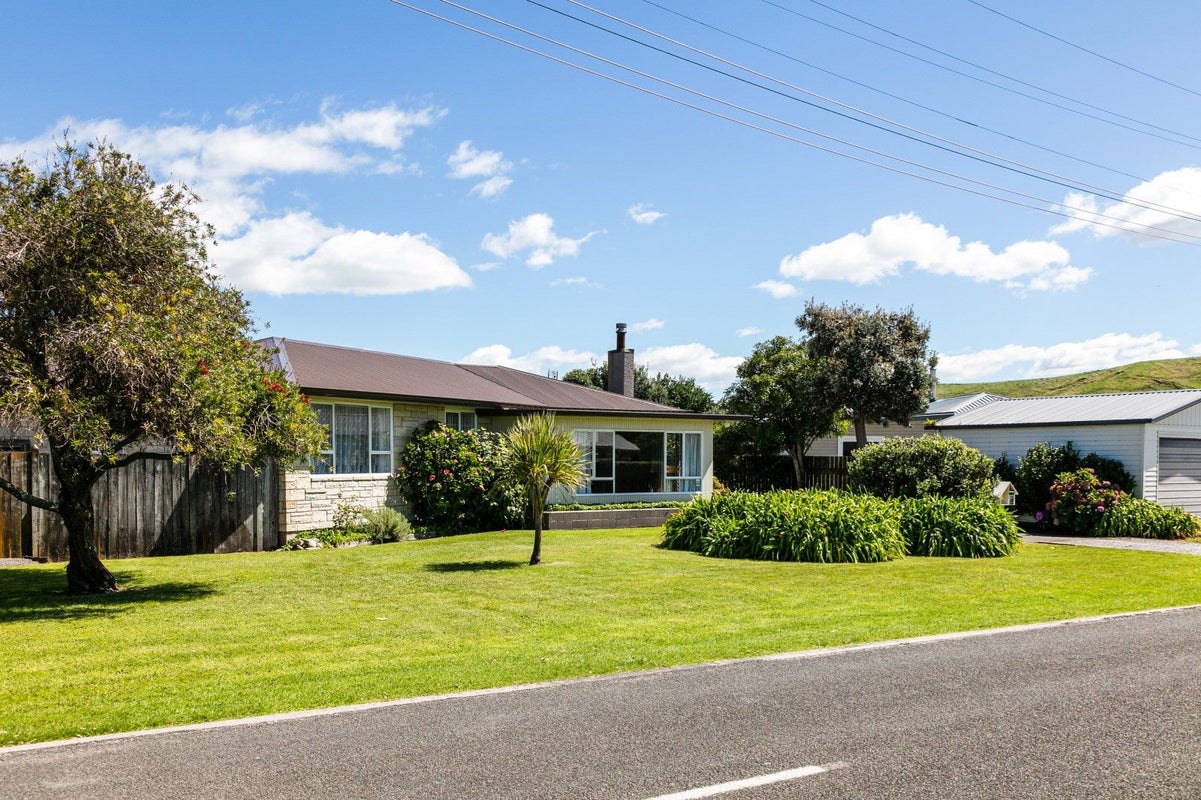41 Murphy Road, Wainui, Gisborne - Carousel 2