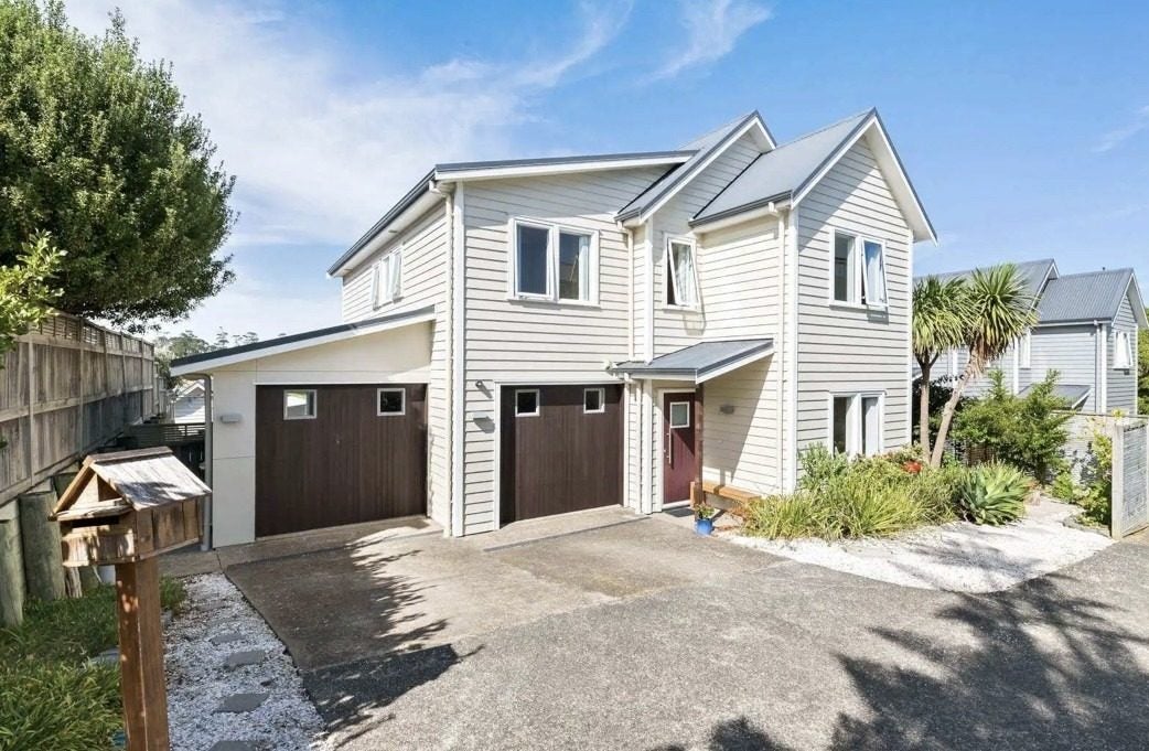 11 Harwich Court, Gulf Harbour, Whangaparaoa - Carousel 1