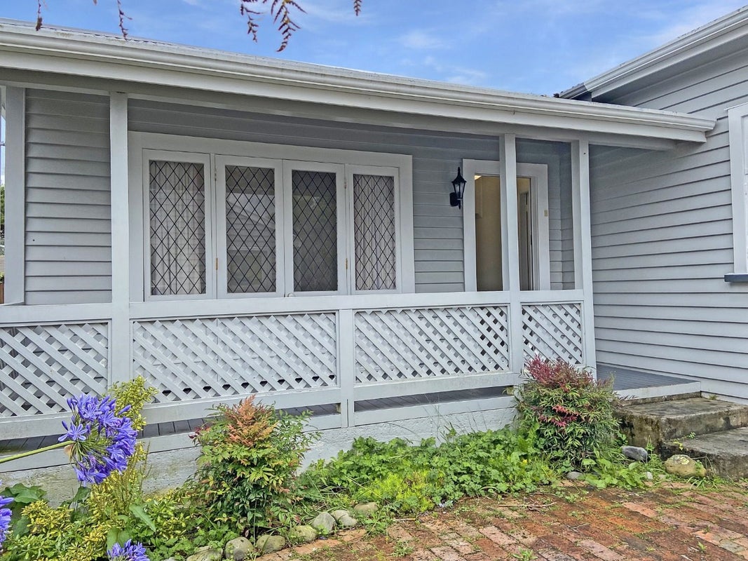 599 High Street, Boulcott, Lower Hutt - Carousel 1