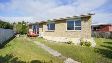 225 Ball Street, Kingswell, Invercargill - Carousel 1